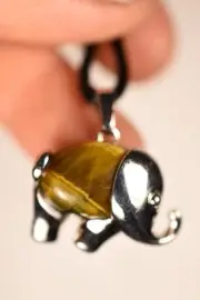 *TIGER EYE* Elephant Pendant 2.7cm 6.5g +Cord Tigers Eye Healing Crystal