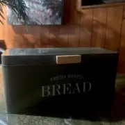 Vintage Inspired Bread Box