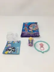 FINGERLINGS Minis ALIKA Legendary Figurine UNICORN Fingerling Collectible Figure