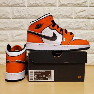 Air Jordan 1 Mid SE GS Size 5.5Y / Womens Size 7 Turf Orange BQ6931-802