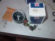 NEW OLD STOCK AC CLARK OIL PRESSURE GUAGE#6461628