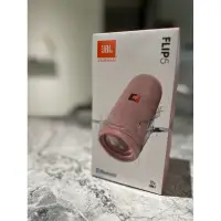 在飛比找蝦皮購物優惠-JBL 全新 JBL Flip5 IPX7 防水粉色 攜帶式