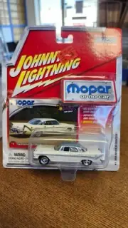 2004 Johnny Lightning Mopar or No Car #1 1959 Desoto by Chrysler in White