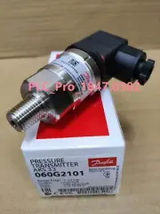 1PCS Brand New DANFOSS AKS33 060G2101 Pressure Transmitter Fast delivery