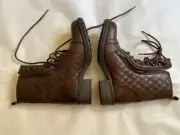 Steve Madden Yanki Combat Boots Women's 8 BrownLeather For Skinny Feet Side Zip