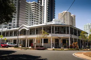 庫倫加塔金沙飯店Coolangatta Sands Hotel