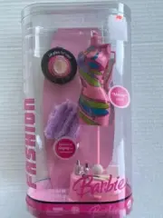 Barbie Fashion Fever Mannequin Mirror with Make Up Vest Lip Gloss