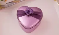 在飛比找Yahoo!奇摩拍賣優惠-[時花]韓式喜糖盒 禮物盒 包裝盒 禮盒 婚禮小物馬口鐵盒