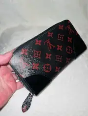 LOUIS VUITTON INFRAROUGE BLACK RED MONOGRAM ZIPPY WALLET, SUPER RARE!!