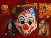 RARE YOUNG MICHAEL MYERS CLOWN MASK HALLOWEEN DISPLAY HORROR COLLECTIBLE - ADULT