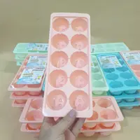 在飛比找蝦皮購物優惠-Set 3 Ice Trays - 越南日本冰泡,笑臉果凍模