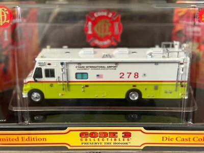 Code 3 #12532 LDV Command Vehicle Chicago Fire O'Hare 1/64