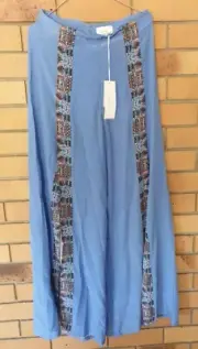 Camilla Franks Wide Split Leg Embellished Pants Trouser Size 2 Medium $4 EXPRESS