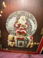 Spode Christmas Tree 6.5" Musical Snow Globe (Up on The House Top)