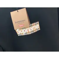 在飛比找蝦皮購物優惠-supreme burberry帽T大聯名