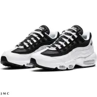 在飛比找Yahoo!奇摩拍賣優惠-NIKE AIR MAX 95 CLASSIC 氣墊 黑白熊