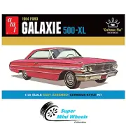 AMT 1964 Ford Galaxie "Craftsman Plus Series" - 1:25 Scale Model Kit - AMT1261