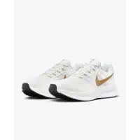 在飛比找momo購物網優惠-【NIKE 耐吉】慢跑鞋 運動鞋 NIKE RUN SWIF