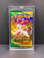 Evolving Skies MINT BOOSTER PACK INVESTMENT POKEMON SWORD & SHIELD WITH CASE