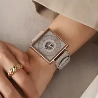 在飛比找momo購物網優惠-【W.wear】簡約方型手錶-銀河灰皮革錶帶(女錶/中性錶/