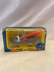 Vintage 1976 Corgi 107 batboat unused mint in original box 1982