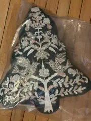 Rare Pottery Barn Green Beaded Sequins Jolly Tree Pillow With Doves Pink Hearts