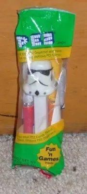 PEZ STAR WARS STORM TROOPER NEW MIP SEALED