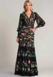 TADASHI SHOJI EVENING DRESS/GOWN LORELY PLUS SIZE 16 Q FLORAL LACE MAXI V- NECK