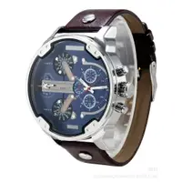 在飛比找蝦皮購物優惠-Diesel 豪華男士不銹鋼/皮革錶帶手錶 (DZ7314)