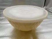 Space-Saving Nesting Bowls Set with Transparent Lids - Easy Storage