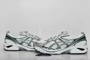 ASICS GT-2160 White Shamrock Green 1203A275-103 Size 7.5