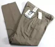 NEW Dockers Sz 34x32 Mens Signature Khaki Pants Flat Front Flex Comfort Beige