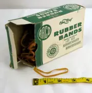 ARCO Open Ring RUBBER BANDS Full Box Size 3 2 Crepe in Original Box