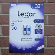Lexar 32GB JumpDrive S75 USB 3.0 Flash Drive External Storage Up to 150 MB 2/Pak