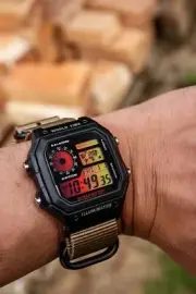Sunrise 22 – Modified Watch Based on Casio AE-1200 – Fire Red Gradient Screen