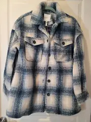 AVEC LES FILLES Shacket Jacket Blue and Cream Plaid Size M
