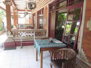 永恒的家庭旅館Lestari Homestay