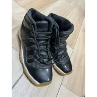 在飛比找蝦皮購物優惠-售Nike-Air Jordan 11代👟女鞋 23.5cm