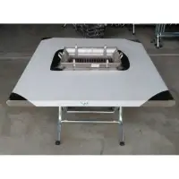 在飛比找蝦皮購物優惠-白鐵折疊桌  3尺×3尺 白鐵桌 摺疊桌 烤肉桌 燒烤桌 烤
