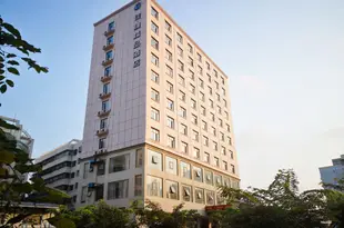 佳捷精品酒店(海口金牛嶺公園店)Jiajie Hotel (Golden Bull Mountain Ridge Park Haikou)