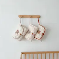 在飛比找蝦皮購物優惠-韓系 嬰兒可攜式尿布更換墊 可摺疊防水尿布墊 多功能寶寶防水