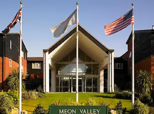 米恩谷飯店及鄉村俱樂部Meon Valley Hotel & Country Club