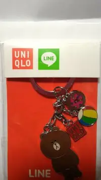 在飛比找Yahoo!奇摩拍賣優惠-【鑰匙圈】 UNIQLO x LINE 熊大 兔兔 聯名 鑰