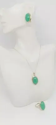 GREEN Jade 14K Yellow Gold SET Pendant/ Ring / Earring. Green Jade SET Lover.