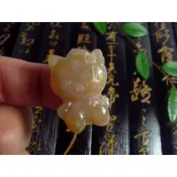 在飛比找蝦皮商城精選優惠-◎臻品閣◎ 天然A貨珊瑚玉《貓咪玉墬》028