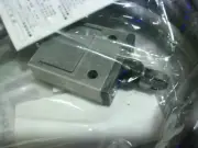 Omron D4C-3333 Compact Enclosed Limit Switch Sealed Crossroller - Factory Sealed