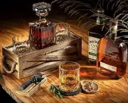 Crystal Decanter Gift Set - Amazing gift for any occasion!