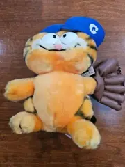 Fun Farm Dakin 1981 Vintage Baseball Hero GARFIELD CAT 8" Plush Stuffed Animal