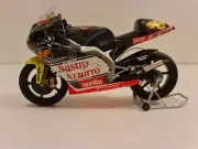 Valentino Rossi. Aprilia 250cc. GP 1999 . Minichamps 1/12