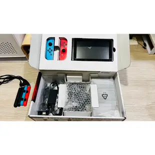 任天堂switch ns 紅藍主機原廠盒裝配件齊全 破解改機遊戲資源無限提供